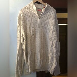 NWT IZOD Men's Cream/Gray Cable Knit Sweater cotton
